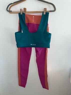 WILO Teal Sports Bra with Magenta & Rust Leggings